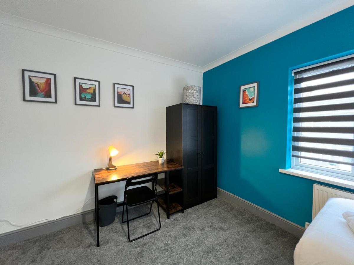 Bramhall House - Great For Contractors Or Family Holidays Клиторпс Экстерьер фото